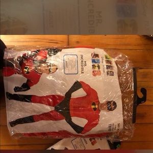 Costume MR. Incredible w/muscles